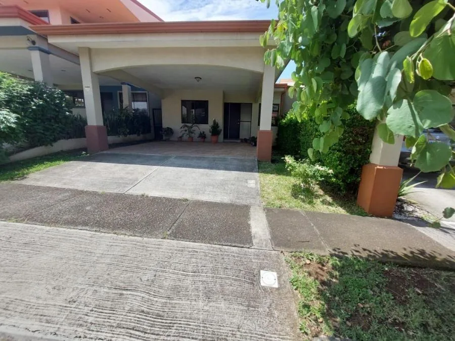 Casa en Venta en San Francisco, Heredia. MLS 24-564  - Venta en San Francisco