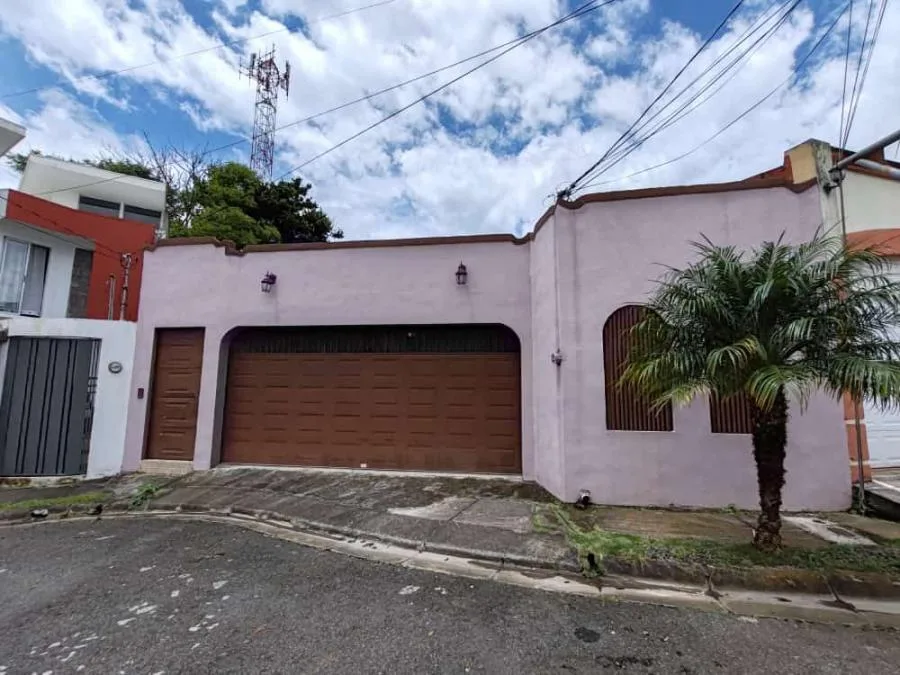 Venta de casa en Residencial Privado en Alta Moravia NG - Venta en Moravia — photo 4