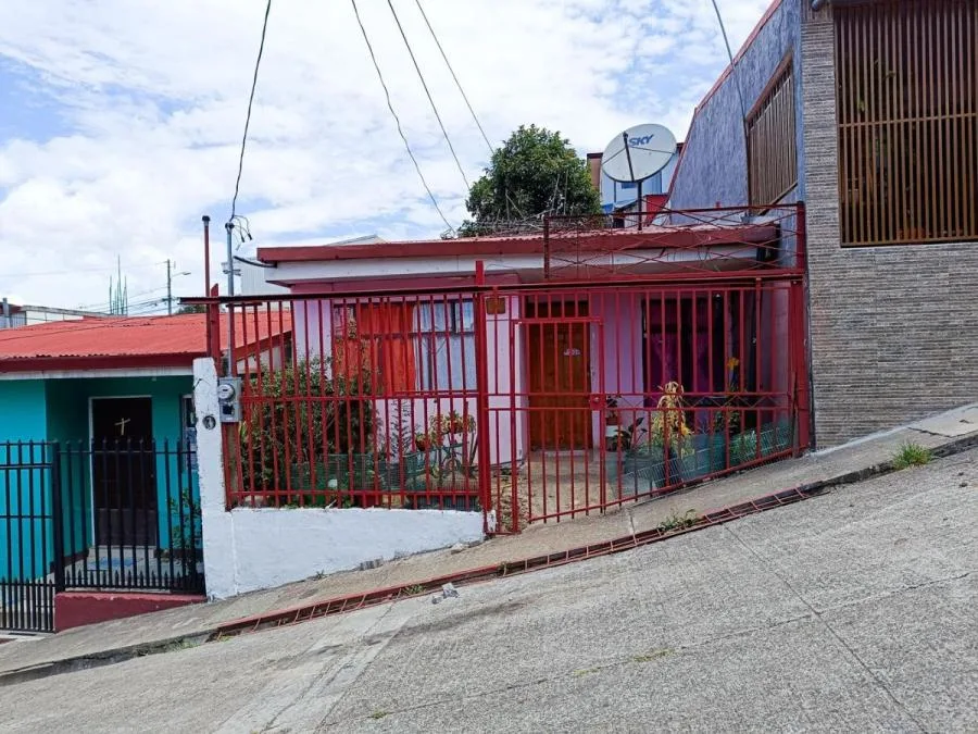 Venta de Casa en Dulce Nombre, Cartago. RAH 25-71 - Venta en Dulce Nombre