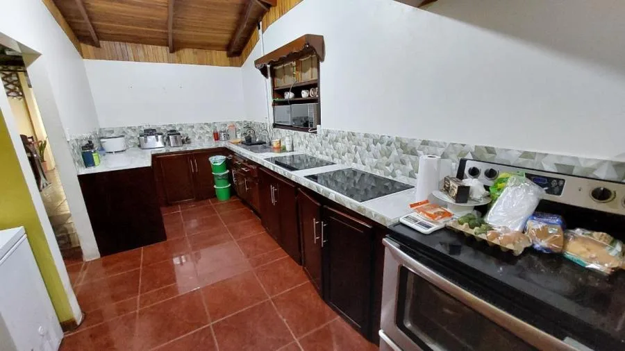 Venta propiedad comercial con vistas que enamoran - Venta en Puriscal — photo 5