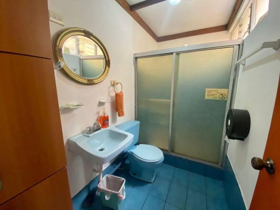 Venta de Casa en Montes de Oca, San José. RAH 25-364 - Venta en Montes de Oca — photo 2