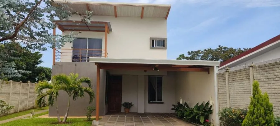 Casa en Venta en Sarchi, Valverde Vega, Alajuela RAH #222633 - Venta en Valverde Vega