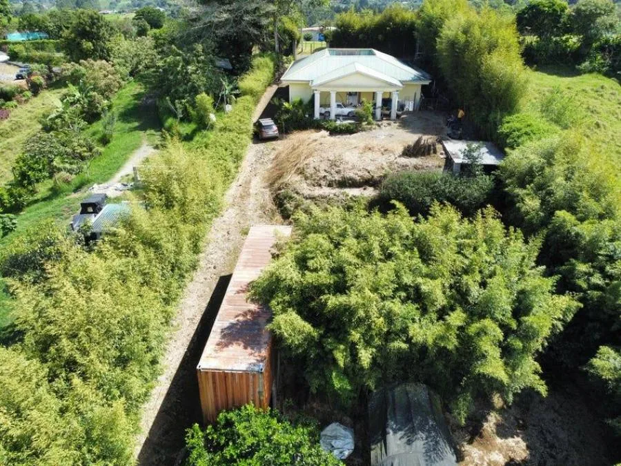 En Venta Encantadora Casa en Vasquéz de Coronado, San José.  - Venta en Vasquez de Coronado
