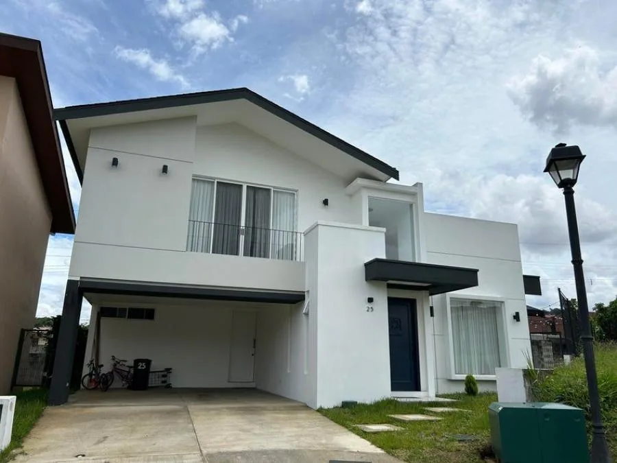CASA EN VENTA EN HEREDIA, cod: CTL MLS #25-154 - Venta en Heredia