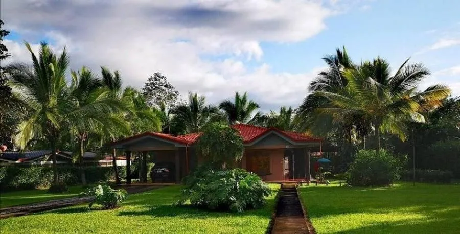 Venta de Casa en Pêrez Zeledôn, San Josê. RAH 25-32 - Venta en Perez Zeledón