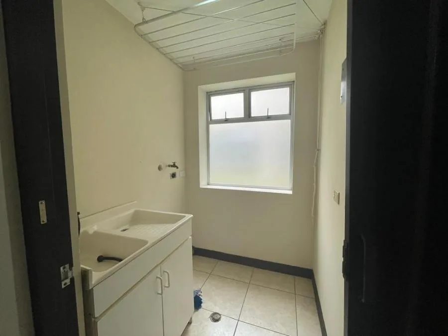 Venta de Apartamento en planta baja en Barrio Cordoba , San Jose - Venta en San José — photo 2