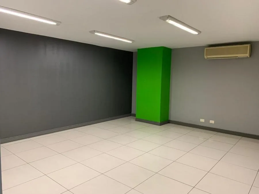 Alquiler de Magnifico Local Comercial en Goicoechea / MLs. 26-436 OFC JB - Alquiler / Renta en Goicoechea — photo 2