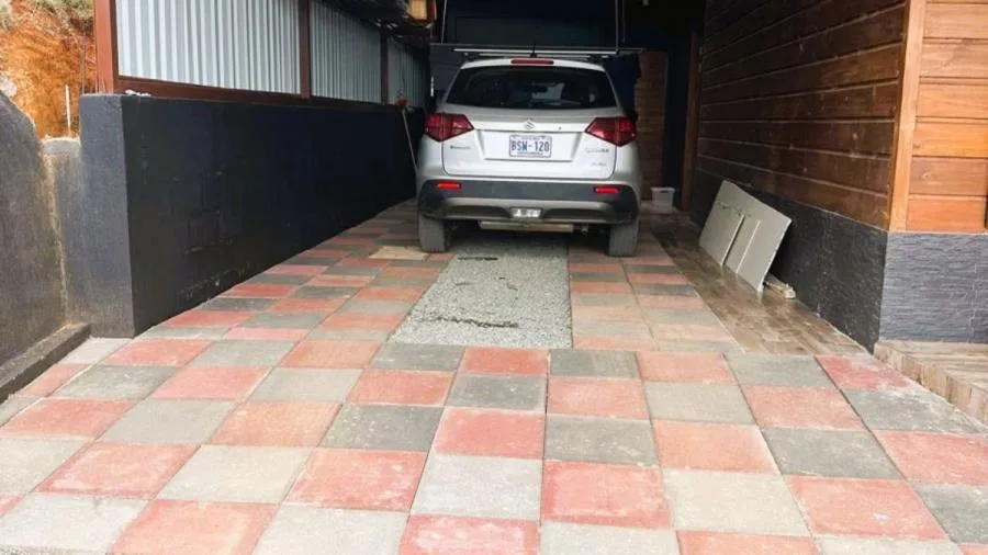 HERMOSA CASA EN VENTA EN LA ZONA TRANQUILA DE MIRAVALLES, DANIEL FLORES - Venta en Perez Zeledón — photo 2