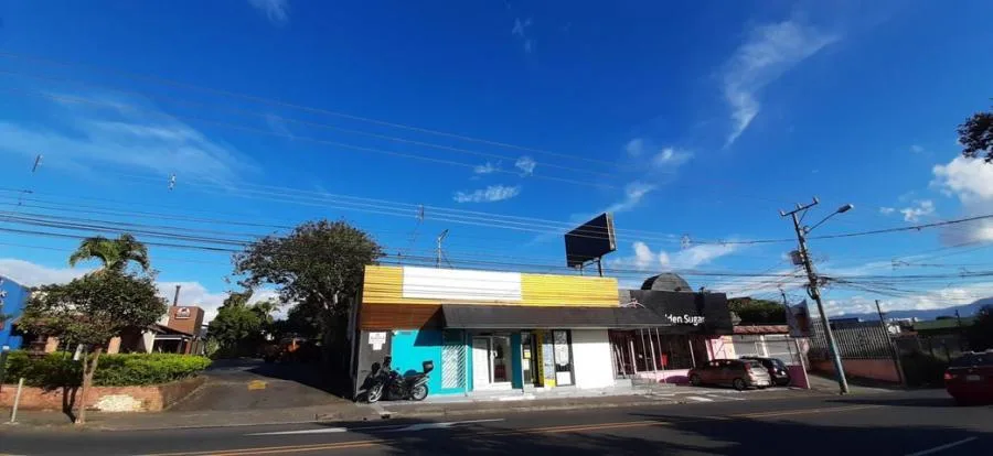 Venta de Propiedad Comercial en Tibás, San José. - Venta en Tibás