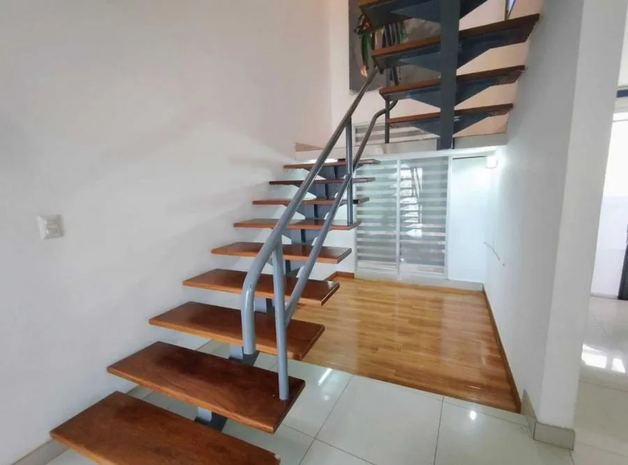 Venta de Casa con terraza en San Rafael Montes de Oca  - Venta en Montes de Oca — photo 3