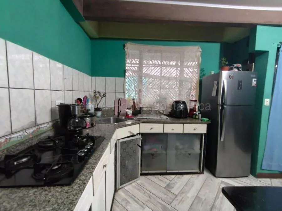 Venta de Casa + 3 Apto-Estudios en Vasquéz Coronado-San Isidro. RAH 26-1611 - Venta en Vasquez de Coronado — photo 5