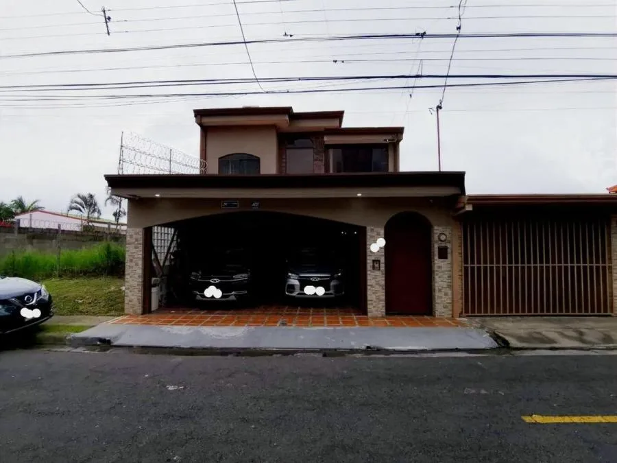 Venta de Casa en San Francisco de Heredia. RAH 25-2024 - Venta en San Francisco