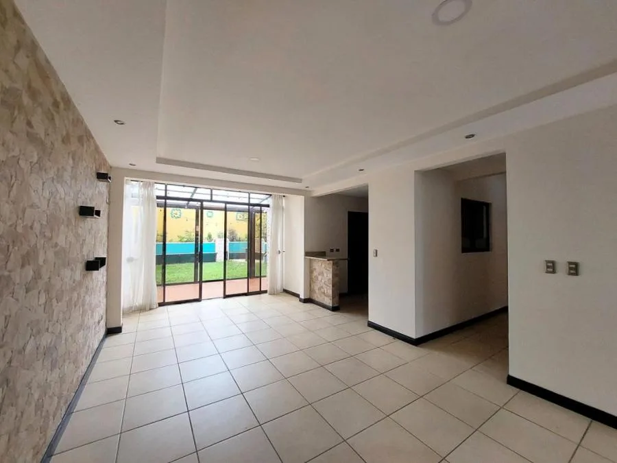 Venta de Casa en Montes de Oca, San José. RAH 25-1242 - Venta en Montes de Oca — photo 4