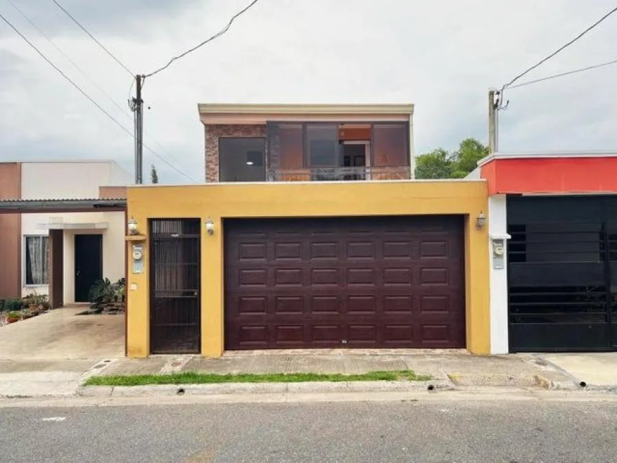 Casa en venta en San Isidro de El Guarco, Cartago MLS 25-1818 - Venta en El Guarco
