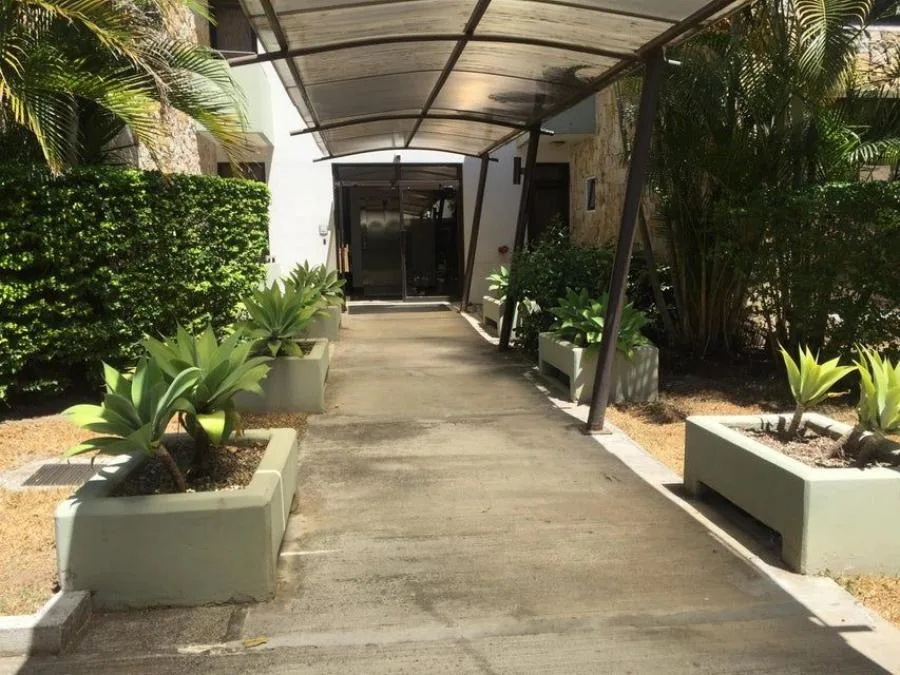 venta de apartamento en san jose santa ana - Venta en Santa Ana