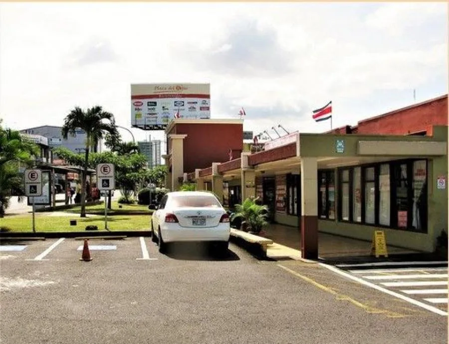 Local Comercial En Alquiler En Cc Plaza Del Oeste; Idi: 138614 - Alquiler / Renta en Pavas