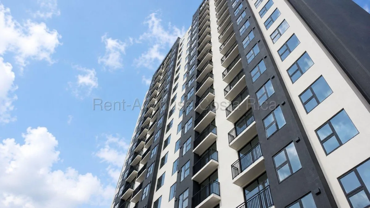 Alquiler apartamento para estrenar con vista y parqueo techado #26-2107 GS - Alquiler / Renta en San José