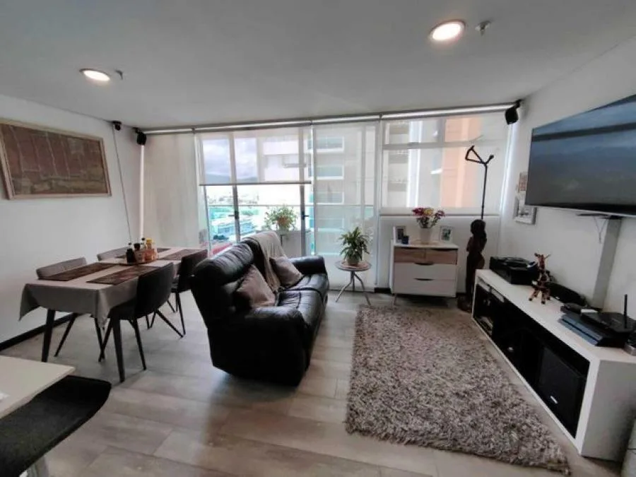 VENTA DE APARTAMENTO EN SAN JOSE PRECIO REBAJADO - Venta en San José — photo 3
