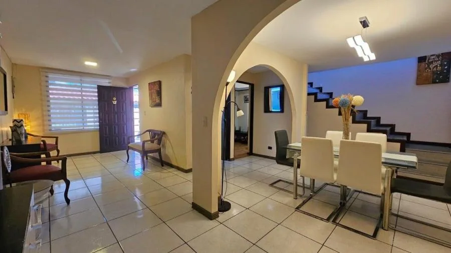Venta de hermosa casa ubicada en Guadalupe Mata de Platano 26-1275 - Venta en Guadalupe
