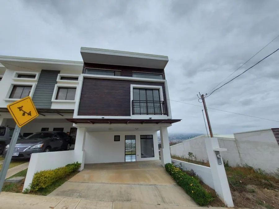 VENTA DE CASA EN CARTAGO CL22-1840 - Venta en Cartago