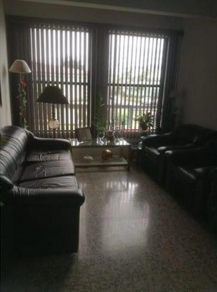Casa esquinera en Venta en Guadalupe, Uso Mixto- 5PJG7098403 - Venta en Goicoechea