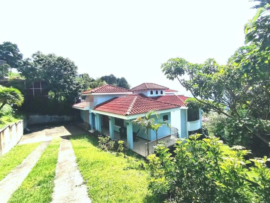 CASA EN VENTA EN ASERRI, cod: CTL MLS #25-1854  - Venta en Aserrí