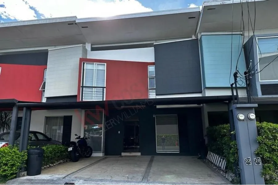 CASA EN VENTA EN COND. ALTOS DE PALERMO, SAN RAFAEL, HEREDIA #5577  - Venta en San Rafael