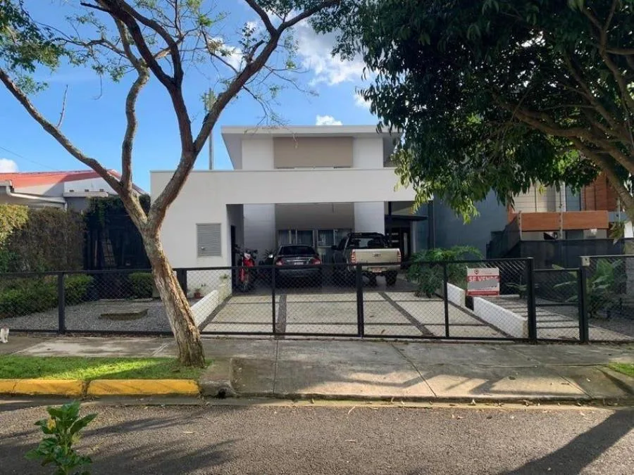 En Venta Casa en La Unión, Cartago.  - Venta en La Unión