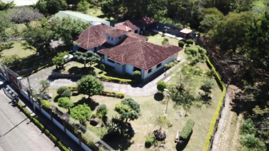 CASA EN VENTA EN SANTA ANA, cod: CTL MLS #23-1553 - Venta en Santa Ana