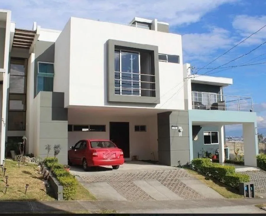 CASA EN VENTA EN CONDOMINIO TERRAFE, HEREDIA RAH 231115  - Venta en Heredia