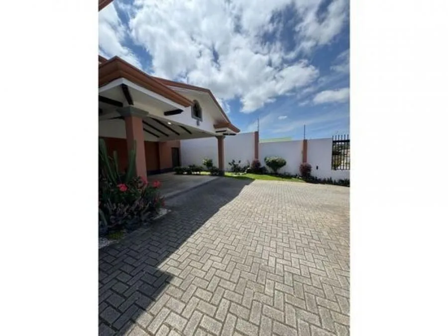 VENTA DE CASA, SAN JOSÉ, MORAVIA, LA GUARIA - Venta en Moravia — photo 2
