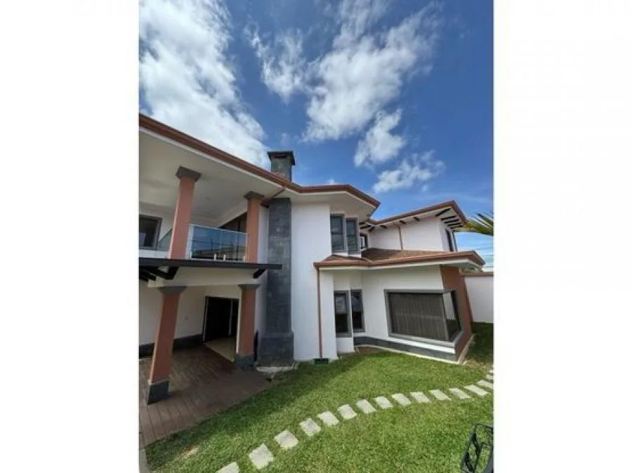 VENTA DE CASA, SAN JOSÉ, MORAVIA, LA GUARIA - Venta en Moravia — photo 4