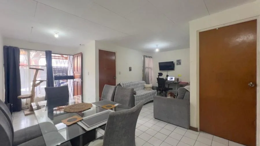Venta de Casa en El Diamante Desamparados  - Venta en Desamparados