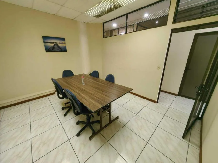 Oficinas en Alquiler en Moravia, San José RAH 232031 - Alquiler / Renta en Moravia — photo 2