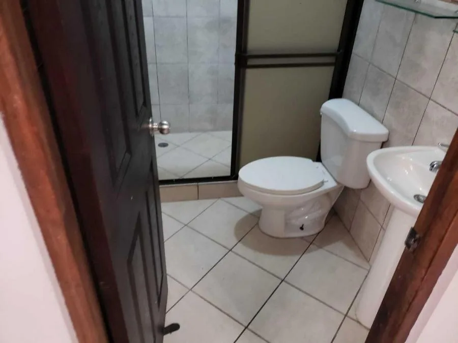 APARTAMENTO EN VENTA EN CONDOMINIO EL MORAL, LA TRINIDAD RAH 24739  - Venta en Moravia — photo 2