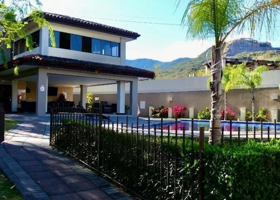Venta de Casa en Condominio Santa Ana Hills Santa Ana MGA - Venta en Santa Ana