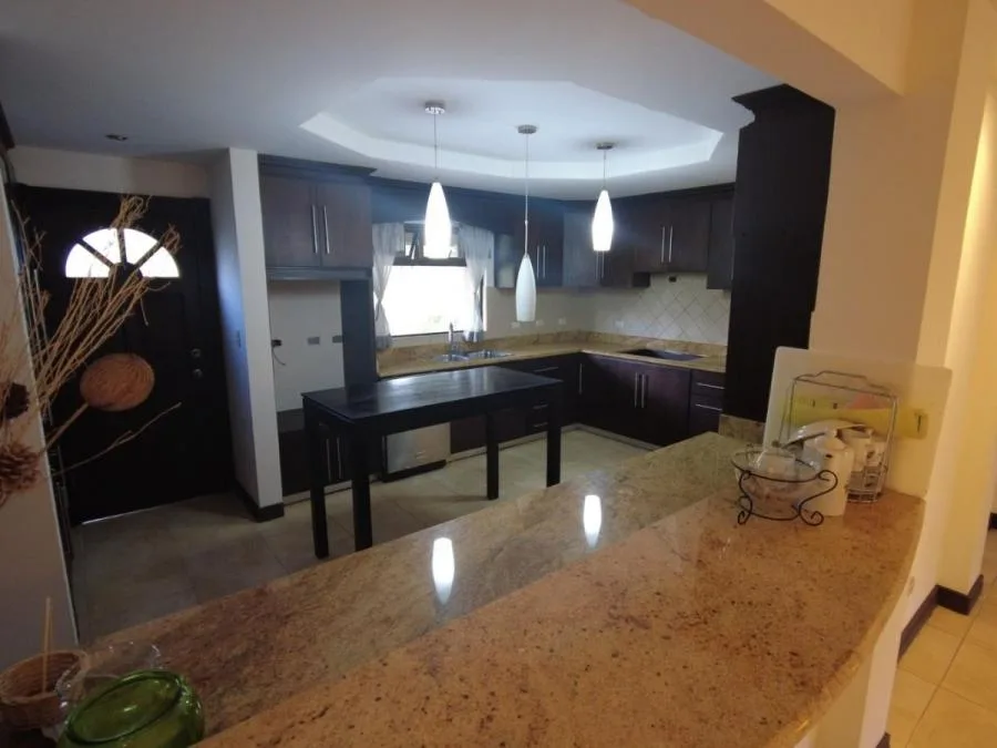CASA EN VENTA EN GIOCOECHEA, cod: CTL 24-297 - Venta en Goicoechea — photo 2