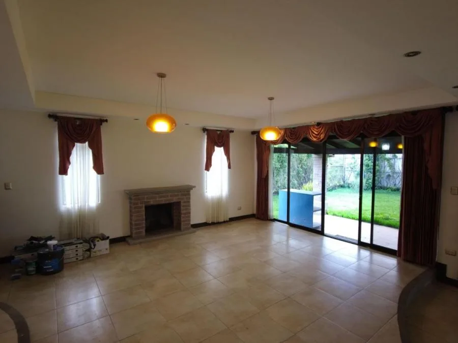CASA EN VENTA EN GIOCOECHEA, cod: CTL 24-297 - Venta en Goicoechea — photo 4