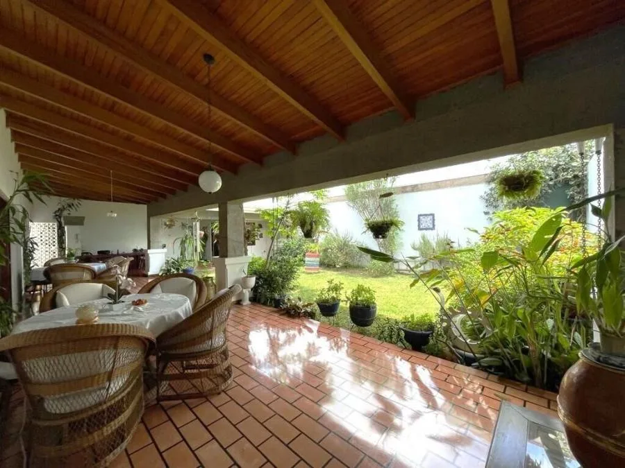 Venta de Casa con 5 habitaciones en Alajuela Centro  - Venta en Alajuela