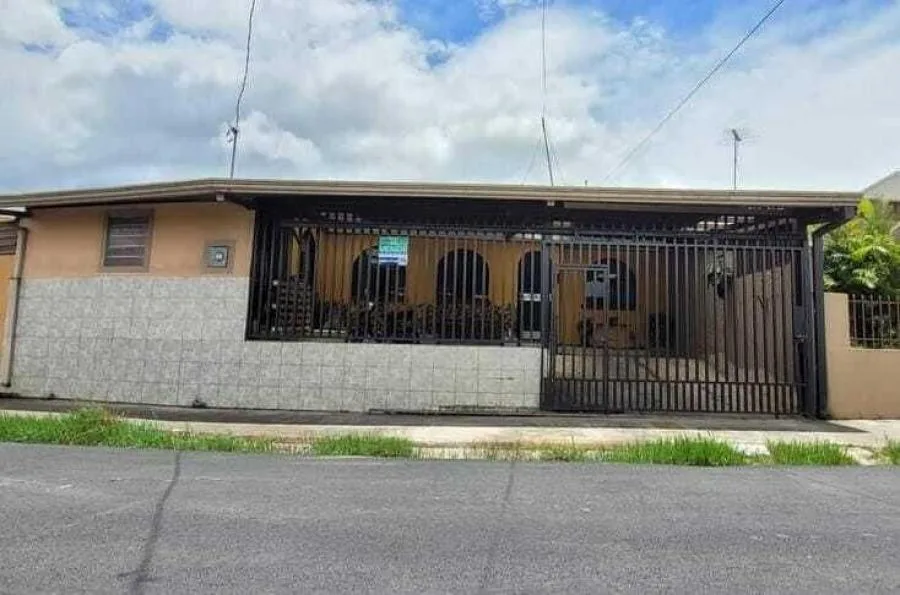 Casa en Venta en San Fco, Cartago. RAH 24-965 - Venta en Aguacaliente