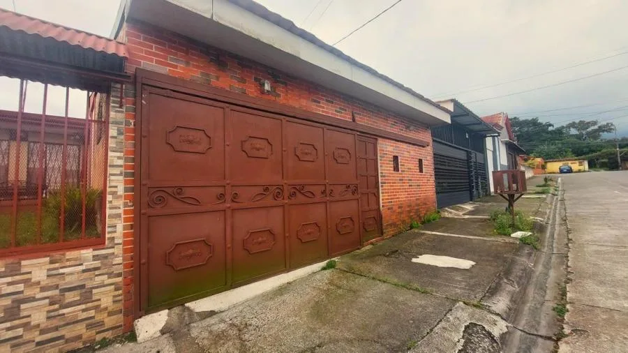 Venta de Casa en Vasquéz de Coronado, San José. RAH 25-778 - Venta en Vasquez de Coronado