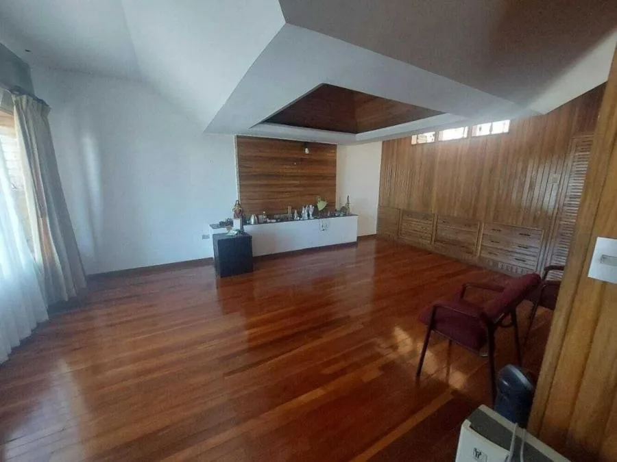 Alquiler de Casa en Calle Blancos-Goicoechea. RAH 26-788 - Alquiler / Renta en Goicoechea — photo 5
