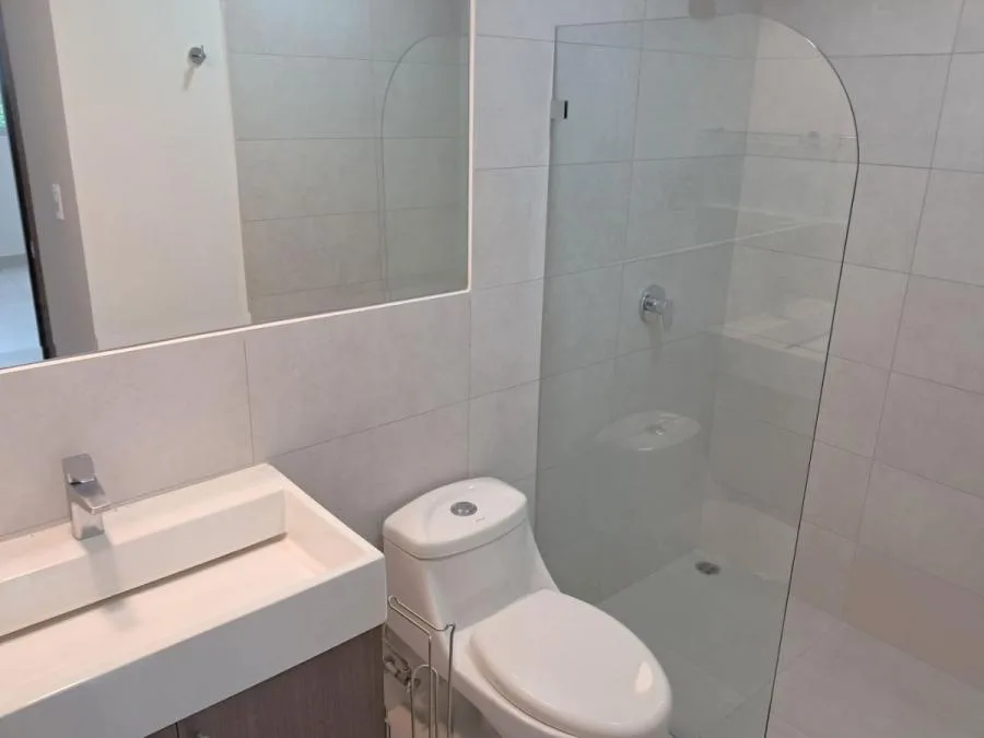 Se Alquila Moderno Apartamento en Condominio Altamira - Heredia  (CAN) - Alquiler / Renta en San Pablo — photo 3