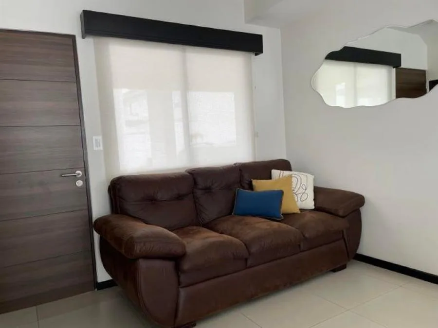 Venta de Casa en Tibás, San José. RAH 25-16 - Venta en Tibás — photo 2