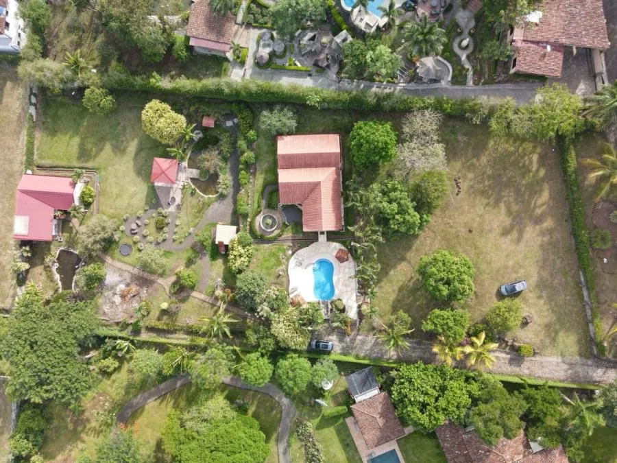 CASA EN VENTA EN ALAJUELA, cod: CTL 24-1321 - Venta en Alajuela