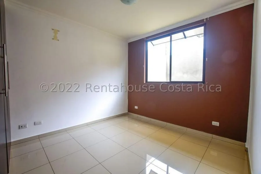 Alquiler de apartamento en Zapote, San José. RAH 22-2254 - Alquiler / Renta en San José — photo 4