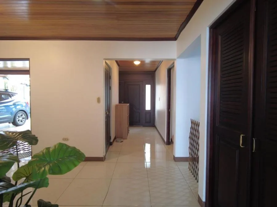 CASA EN VENTA, SANTO DOMINGO DE HEREDIA, Cod#23-752 - Venta en Santo Domingo — photo 5