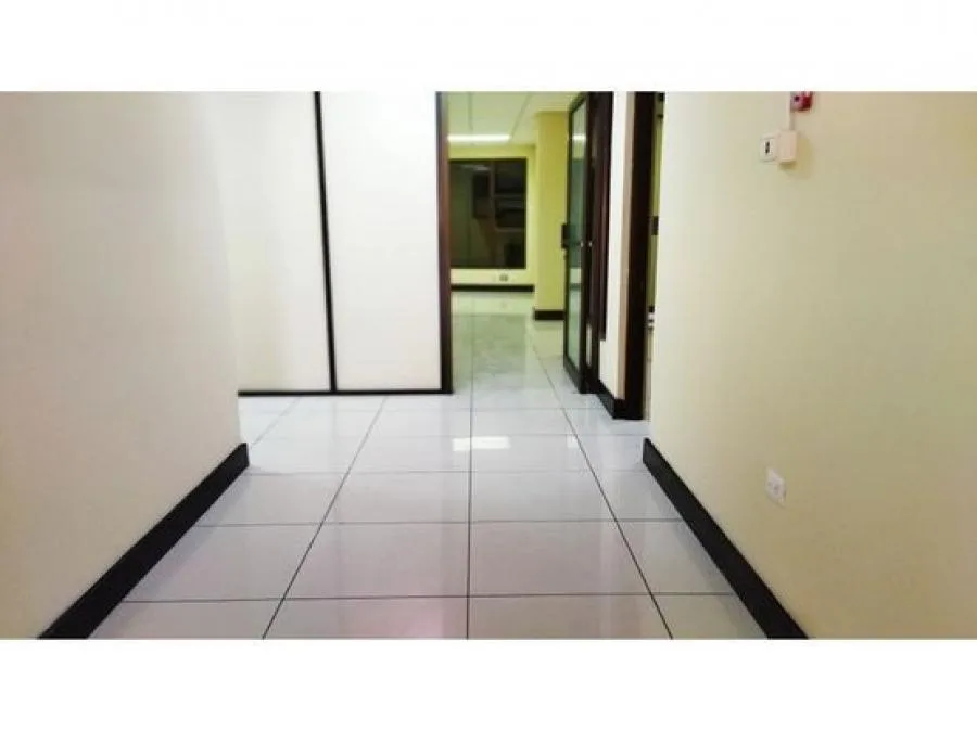 Casa en venta en condominio ideal para vivir o invertir en Zapote #26-1913 GS - Venta en San José