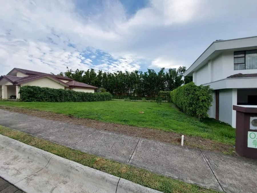 Venta de Lote en La Guácima, Alajuela. RAH 25-1970 - Venta en Guácima