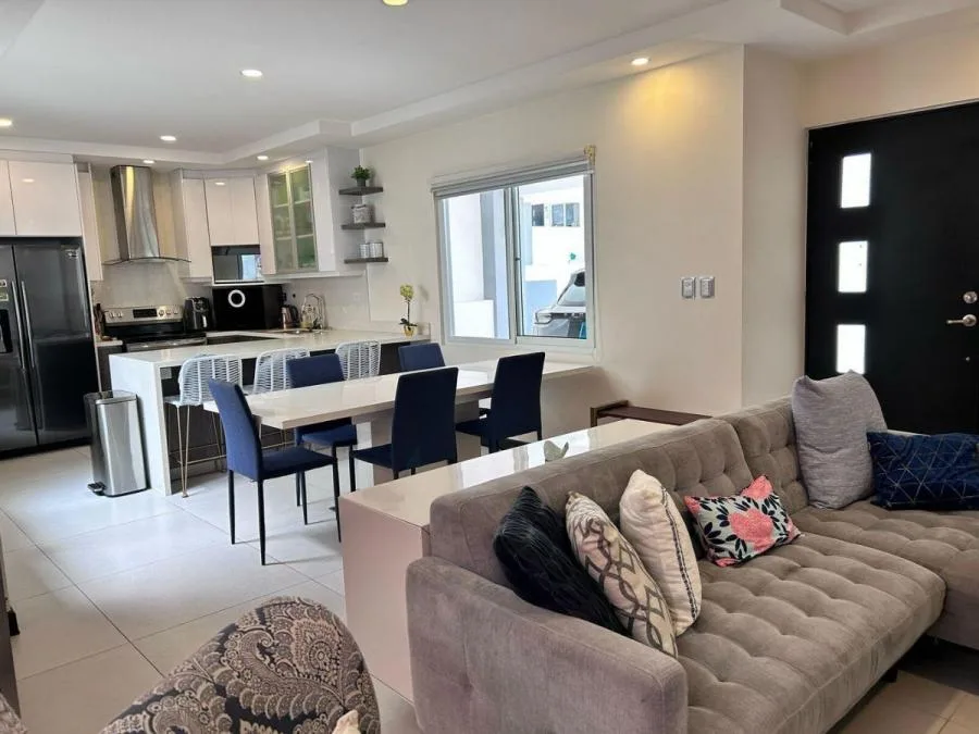 Oportunidad en Santa Ana: Vista Panorámica + Alta Rentabilidad en Condominio Premium - Venta en San José — photo 2